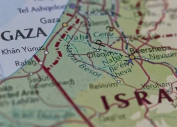 Izraeli dërgon ekipin në Katar për bisedime me Hamasin – a do të shohim një armëpushim në Gaza së shpejti?