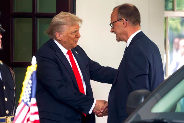 Merz i kërkon Trumpit të qëndrojë me evropianët për Ukrainën