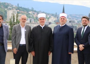 Myftiu Naim Tërnava në Sarajevë: Kemi përjetuar të njëjtin agresor