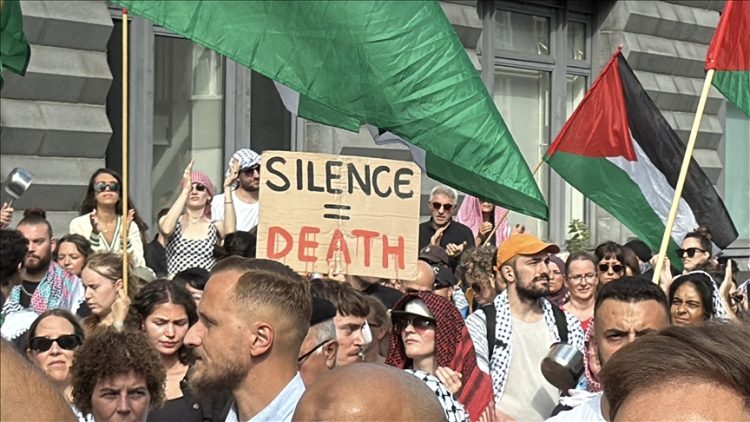 Berlin, protesta kundër su*lmeve të vazhdueshme të Iz*raelit dhe bllokadës në Ga*za