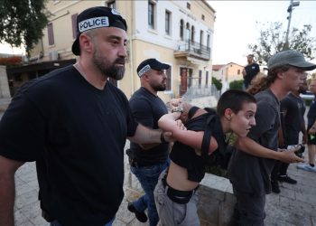 Policia izraelitë ndërhyn me forcë në protestën në Haifa për Gazën, 20 të arr*estuar