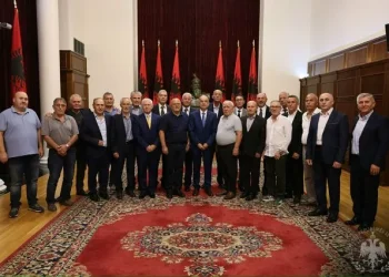 Begaj takim me luftëtarët për çlirimin e Kosovës: UÇK-ja do të jetë patjetër në vëmendjen e shtetit shqiptar