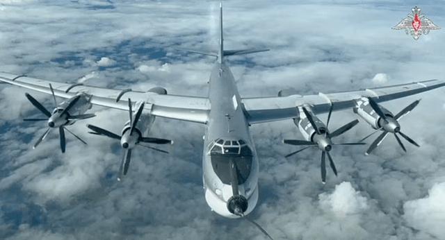 Putin nis 4 bombardues bërthamorë drejt Evropës, pasi Trump dërgoi nëndetëset pranë Rusisë