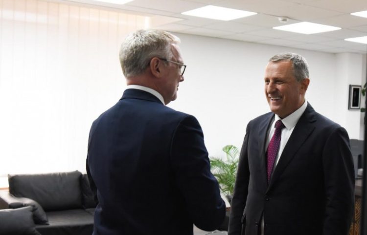 Isufaj dhe shefi i OSBE-së diskutojnë për forcimin e sundimit të ligjit