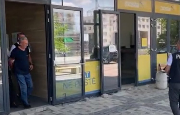 Një muaj paraburgim ndaj S.S, i dyshuar për kr*ime të lu*ftës në Vushtrri