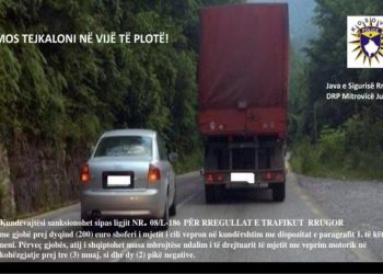 Mos tejkalo në vijë të plotë, policia në Mitrovicë me fushatë vetëdijesuese