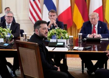 Zelensky thotë se çështjet territoriale do të diskutohen në takimin trepalësh