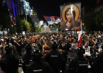 Serbi, mblidhet Këshilli Sigurisë/ Mbledhja u kryesua nga Vuçiq, pas protestave të mëdha që përfshinë vendin