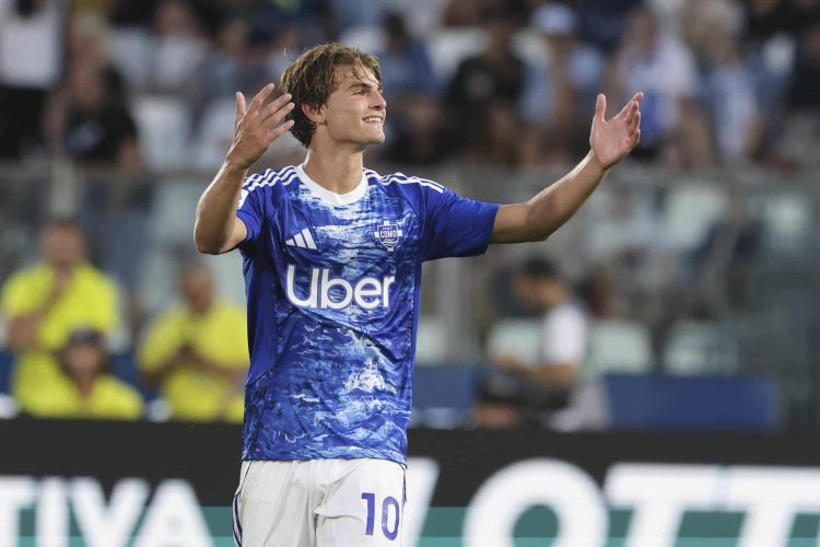 Como refuzon ofertën e Tottenham për Nico Paz