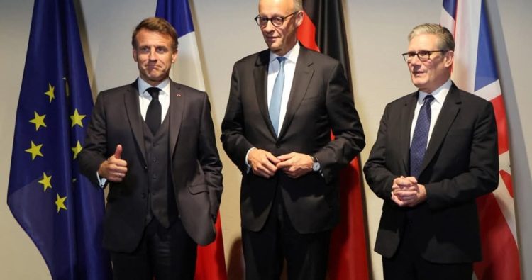 Starmer, Merz dhe Macron bisedime urgjente për Ukrainën/ Kancelari gjerman fton Trump t’i bashkohet para takimit me Putin