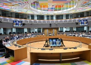 Liderët e BE-së përsërisin angazhimin për të avancuar përpjekjet me SHBA-në për paqe në Ukrainë