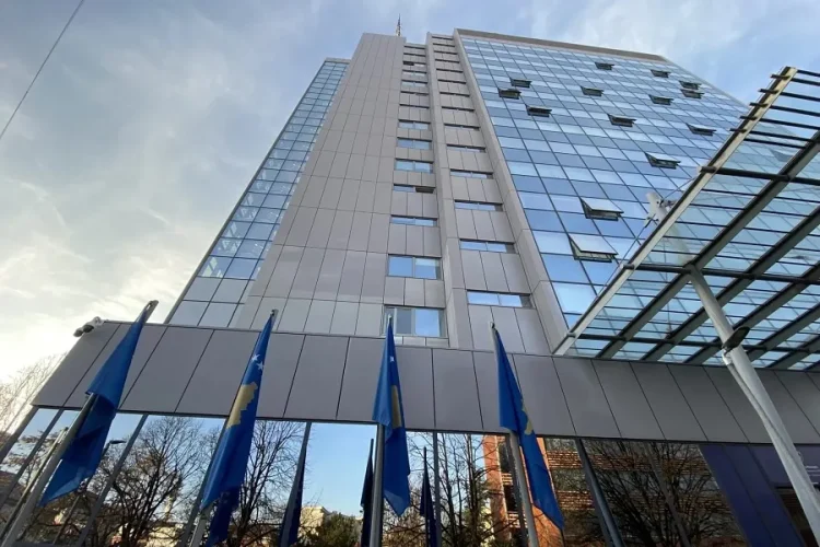 Kosova heq tarifën doganore ndaj produkteve amerikane