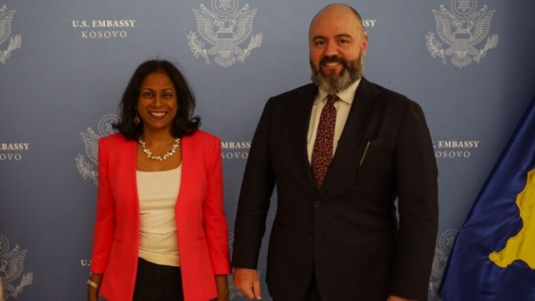 Osmani pret sot në takim Zëvendësndihmës Sekretarin e Mbrojtjes së ShBA-së, David Baker