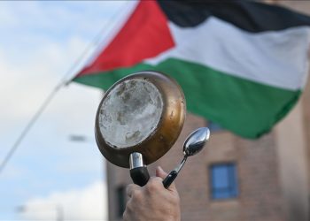 Londër, mbështetësit e Palestinës mbajnë tubim “Ndaloni urinë e Gazës”