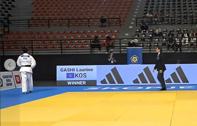 Xhudistja Laurine Gashi fiton medaljen e artë në Kupën Evropiane për Junior