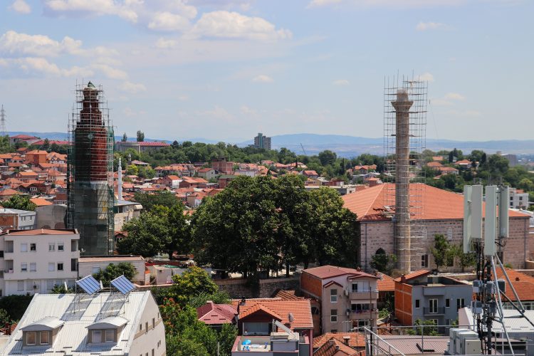 Ambasada e Kosovës në Shkup dënon thirrjet raciste anti-shqiptare