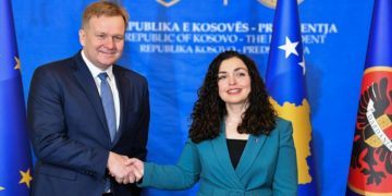 Sorensen viziton Kosovën, do të pritet nga Osmani