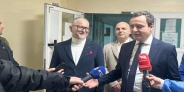 Kurti e Vitia do vizitojnë punimet në Klinikën e Kardiologjisë në QKUK