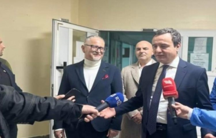 Kurti e Vitia do vizitojnë punimet në Klinikën e Kardiologjisë në QKUK