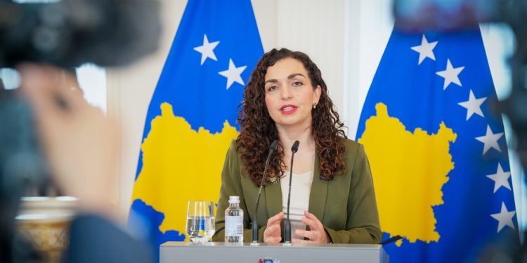 Osmani përshëndet arritjen e marrëveshjes historike të paqes mes Azerbajxhanit dhe Armenisë