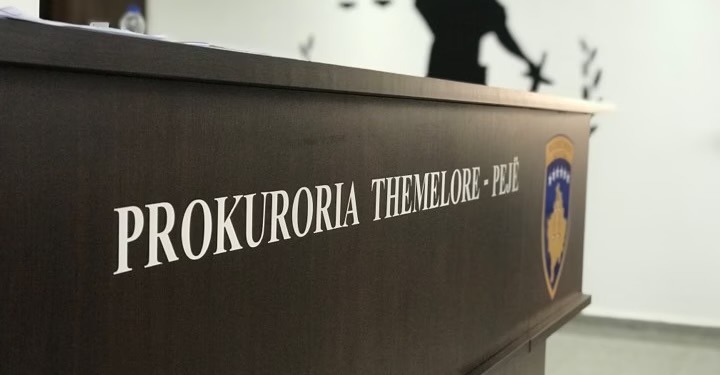 Aktakuzë ndaj pesë personave në Pejë për keqpërdorime me patentë shoferë