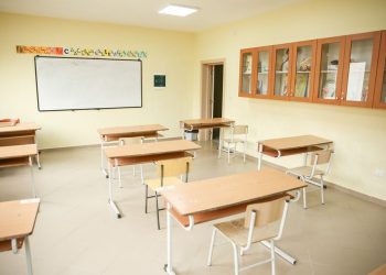 MAShTI miraton Udhëzimin Administrativ për kalendarin e vitit shkollor