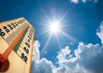 Moti sot me diell dhe temperatura të larta