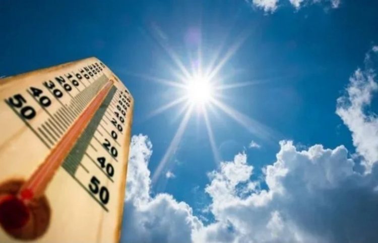 Moti sot me diell dhe temperatura të larta