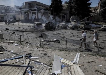 Forcat e Ukrainës sulmuan portin rus në rajonin e Astrakhanit