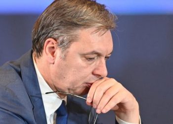 Vuçiq flet sërish për protestat: Mbrëmë donin të digjnin njerëz të gjallë