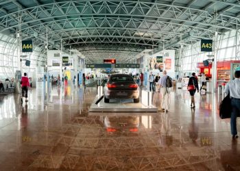 Stafi i Aeroportit të Brukselit bojkotoi fluturimet e Tel Avivit në shenjë proteste për luftën në Gaza