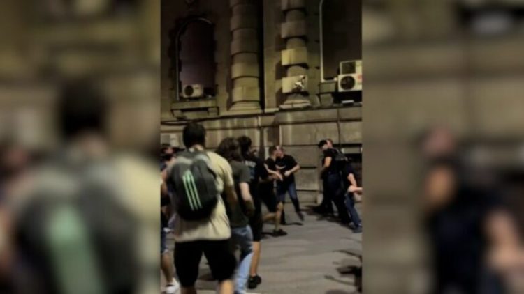 Skena që nuk është parë kurrë në rrugët e Beogradit