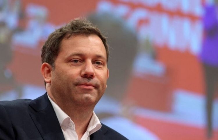 Zëvendëskancelari gjerman kërkon të rishikohet mundësia e ndalimit të AfD-s