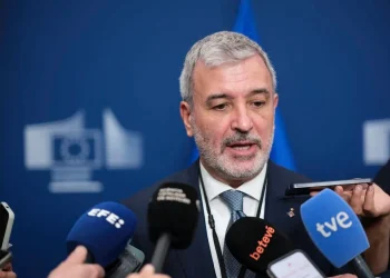 Kryebashkiaku i Barcelonës ndalohet të hyjë në Izrael pas ndërprerjes së marrëdhënieve me Tel Avivin