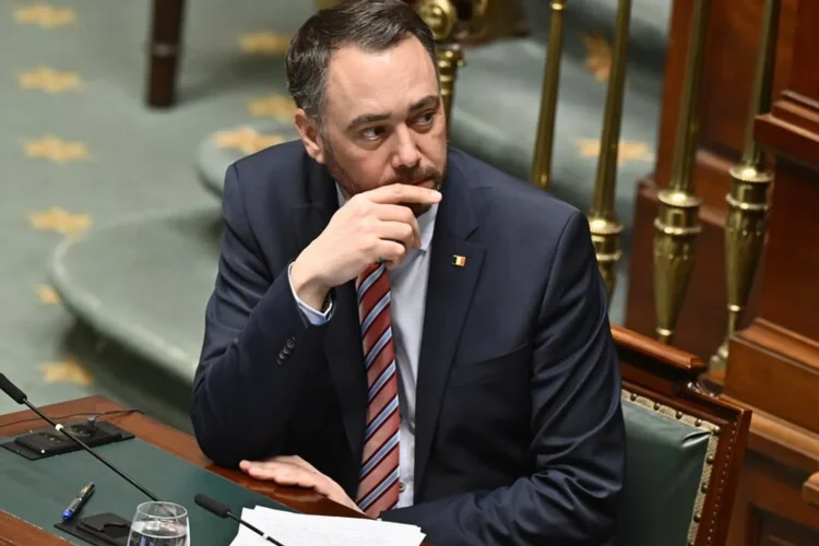 Kryediplomati belg paralajmëron “krizë të madhe” nëse qeveria nuk ashpërson qëndrimin ndaj Izraelit