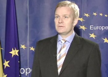 Sorensen flet për vizitën në Beograd, thekson rëndësinë e normalizimit të raporteve Kosovë – Serbi