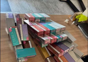 Dogana sekuestron cigare, duhan e produkte ushqimore të kontrabanduara në Mitrovicë e Prishtinë