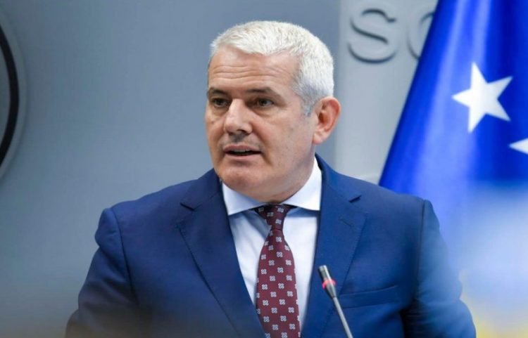 Sveçla: Është detyrë jetike që Lista Serbe të mbetet jashtë Kryesisë