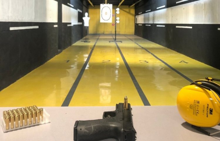 Një 24-vjeçare mbetet e vrarë në një poligon në Prishtinë