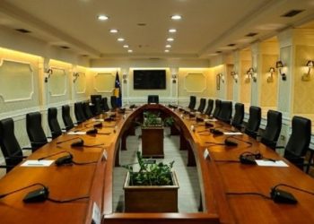 “Takim konsultativ” – Dimal Basha thërret mbledhjen e Kryesisë së Kuvendit për të hënën