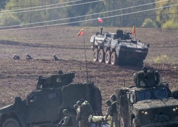 Lituania vendos “dhëmbët e dragoit” në kufi me Rusinë