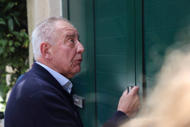 Ish-kryeministri kroat lirohet nga bu*rgu