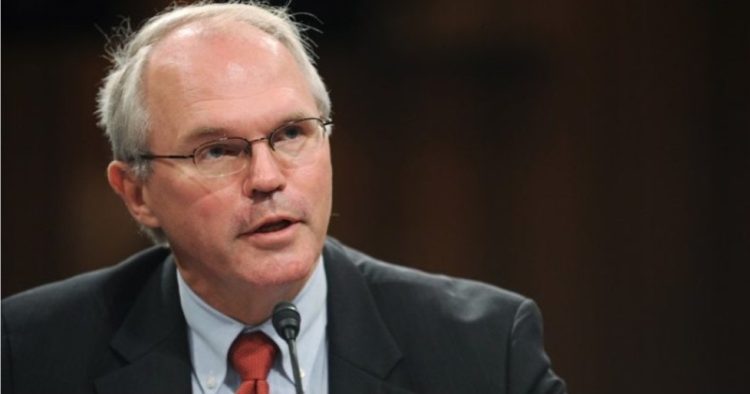 Hill angazhohet në një organizatë në Uashington – do të lobojë për Serbinë në Kongresin amerikan, reagon Serwer