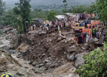 Shira dhe për*mbytje të rrëmbyeshme në Pakistan, rritet në 351 numri i vik*timave