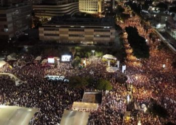 “Ndale lu*ftën, sill pengjet në shtëpi”, pothuajse 1 milionë izraelitë protestojnë kundër Netanjahut