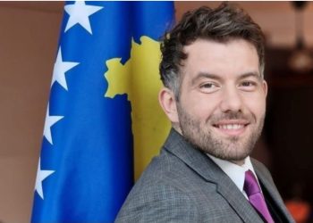 Rron Gjinovci: “Mo nuk kam dyshime kush i shërben Serbisë”