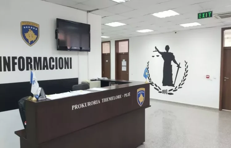 Aktakuzë ndaj katër personave për grabitje në Pejë