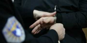 Zyrtari korrektues u arr*estua pasi dyshohet se i ndihmoi Radomiroviqit të arratistet nga “Alkatrazi” i veriut