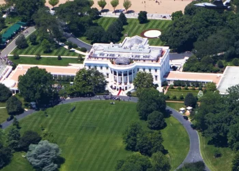 Udhëheqësit evropianë fillojnë të mbërrijnë në Shtëpinë e Bardhë