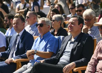 Kurti mori pjesë në shënimin e 25-vjetorit të Qendrës Trajnuese Diakonie, në Mitrovicë